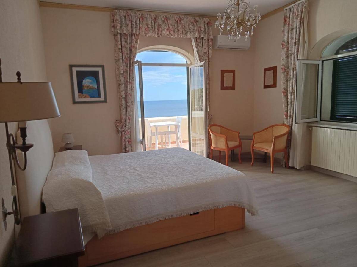 مبيت وإفطار Ischia Island Parco Termale Tropical المظهر الخارجي الصورة