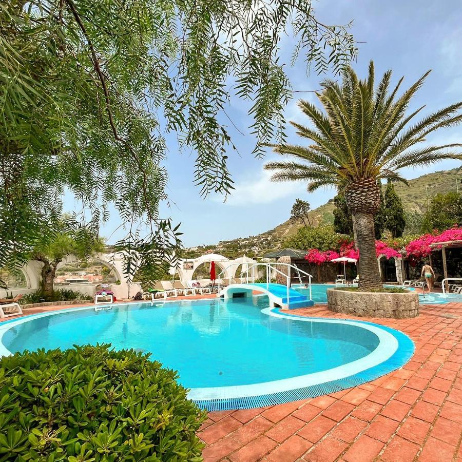 مبيت وإفطار Ischia Island Parco Termale Tropical المظهر الخارجي الصورة